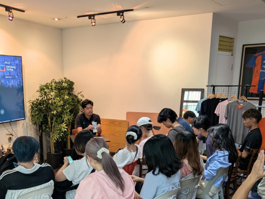 ““Learn Sports Business at Albirex Niigata Singapore” (Site: Singapore)