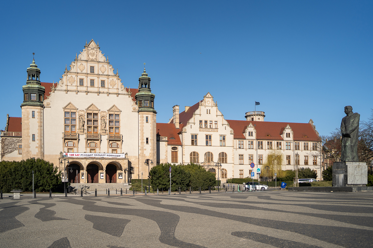 Adam Mickiewicz University