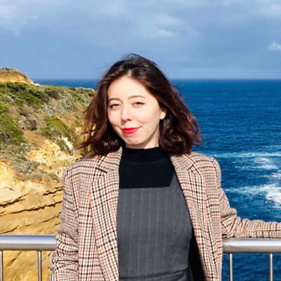 Meet Writing Center Tutor: FIONA
