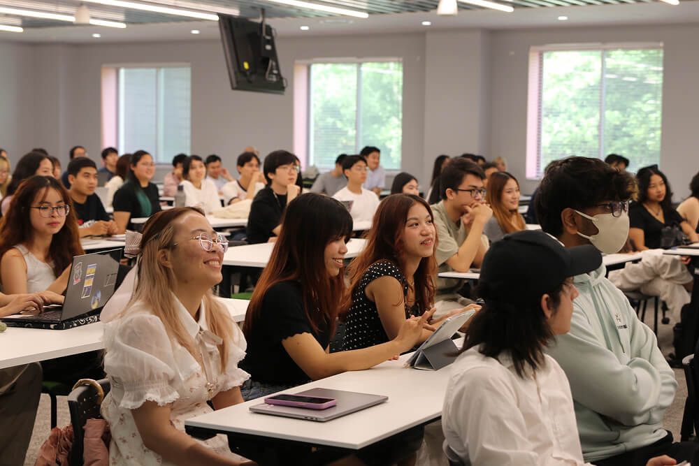 Special Sessions with Alumni