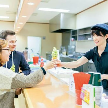 'Soft serve the right spot'：A Look into Japanese Ice Cream