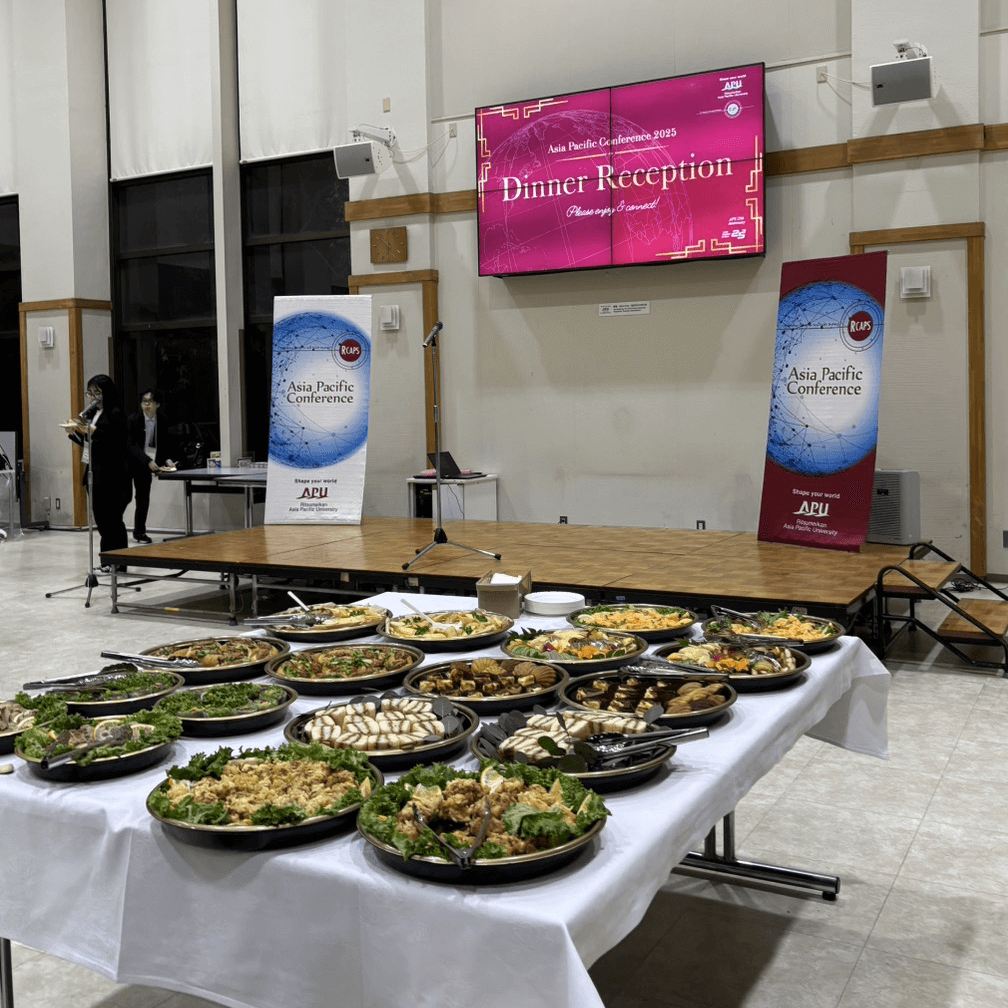 Dinner reception on the first day.