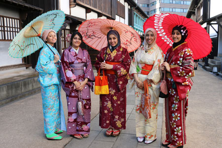 Bahraini Students Visit Apu For Short Term Program Ritsumeikan Asia Pacific University