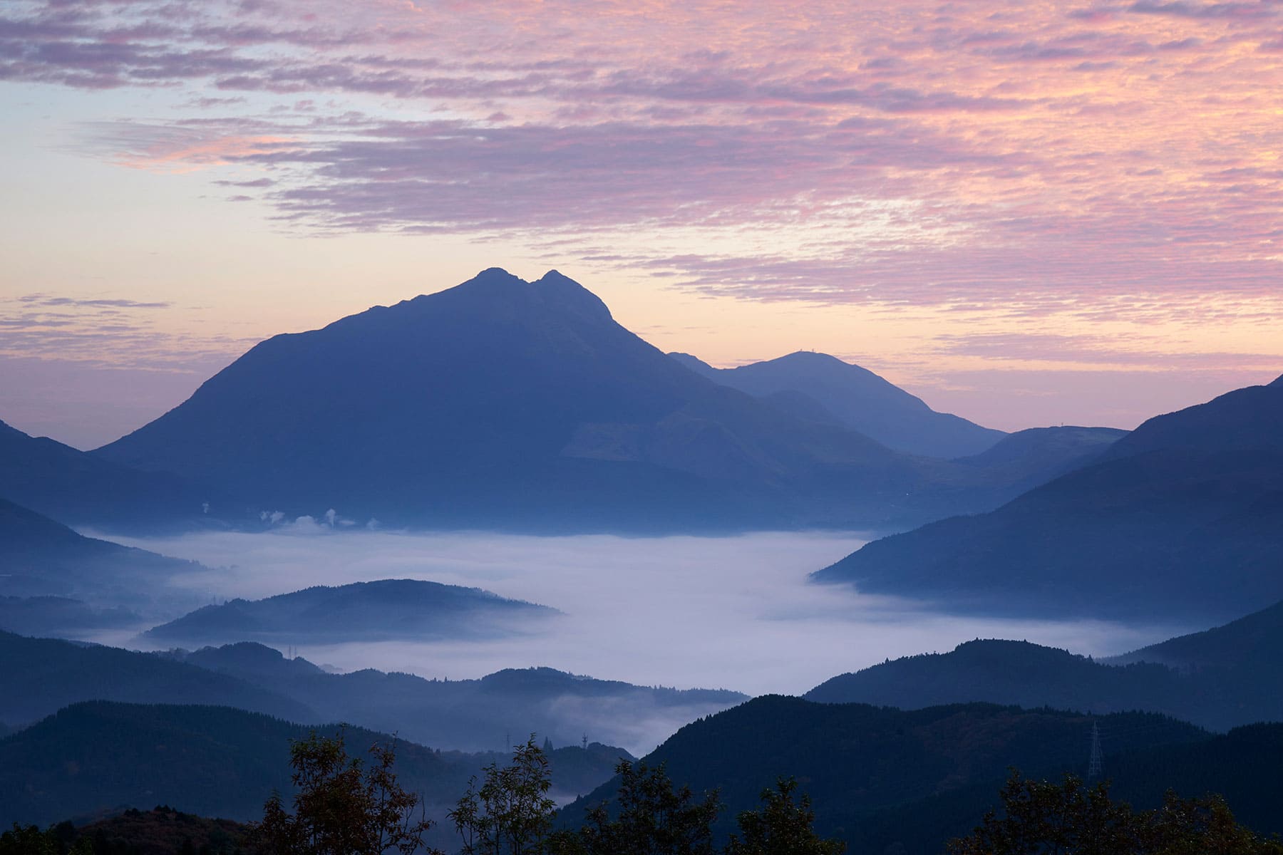 Mount Yufu (Yufu City, Oita Prefecture)
