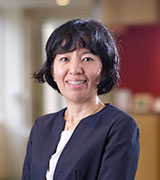 Lecturer TOSAKA Yasumi